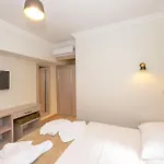 Bazaar Old 3*