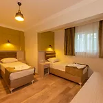 Hotel Bazaar Old 3*