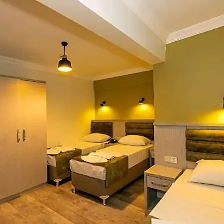Ξενοδοχείο Bazaar Old 3*