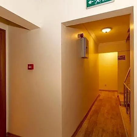 Ξενοδοχείο Bazaar Old 3*