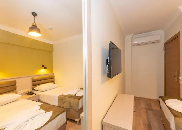 Bazaar Old 酒店 3*