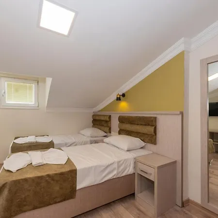 Hotel Bazaar Old 3*