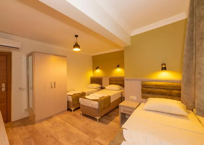 Hotell Bazaar Old 3*